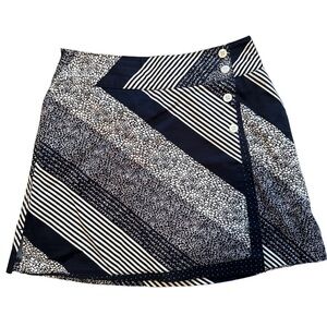 Lady Hagen Women’s Navy Blue and White Skorts Size 2